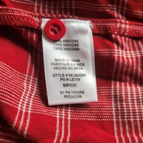 RVCA Red Plaid Cut Out Button Down Shirt Sz Small - Picture 13 of 13